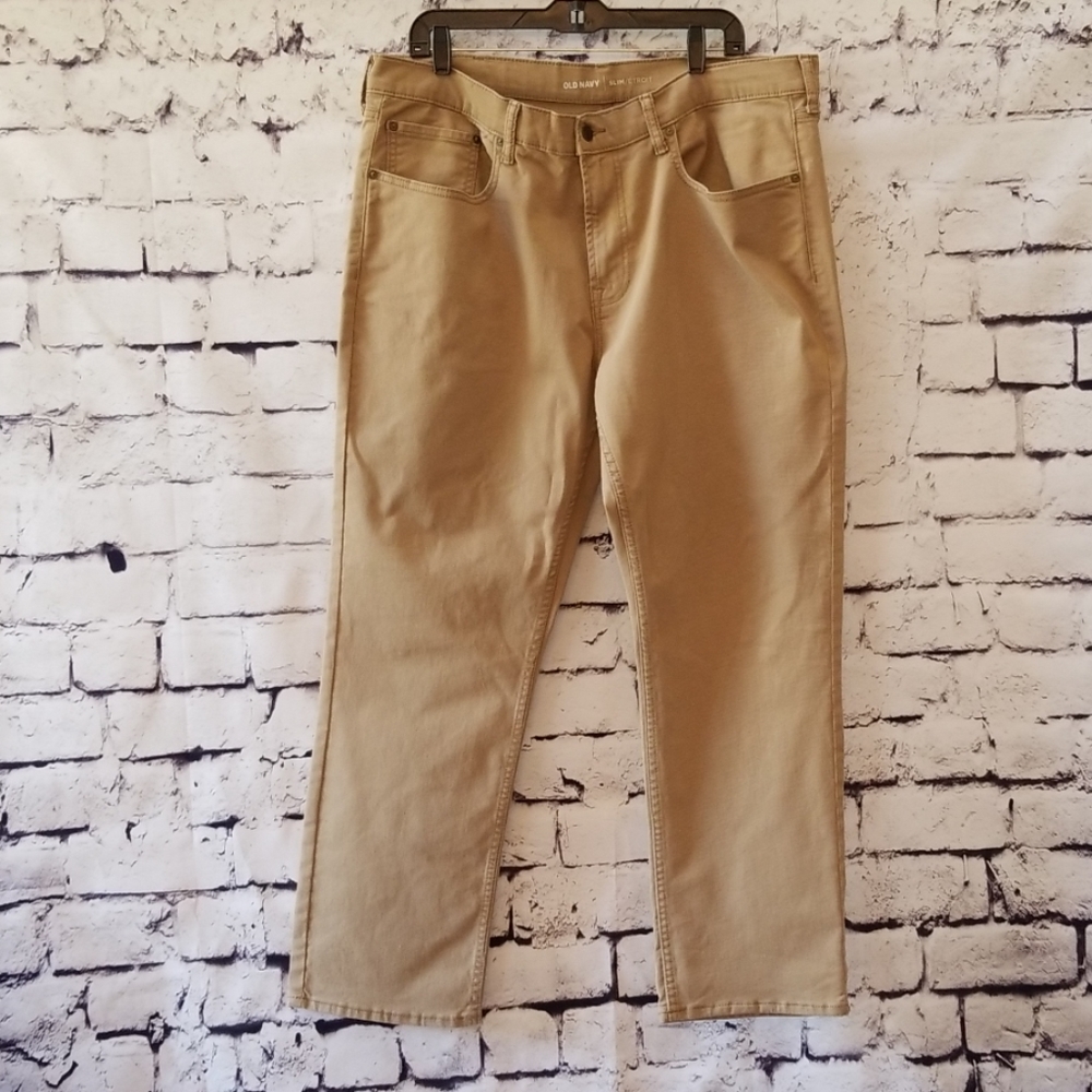 Old Navy Straight Five-Pocket Twill Pants For Men